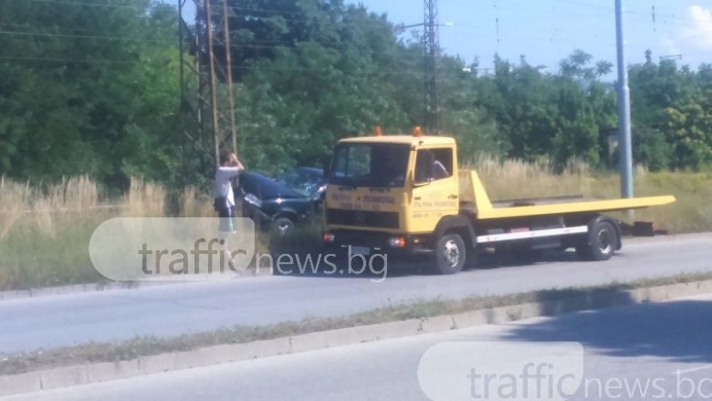 Шофьор в болница след ПТП в Зелениково