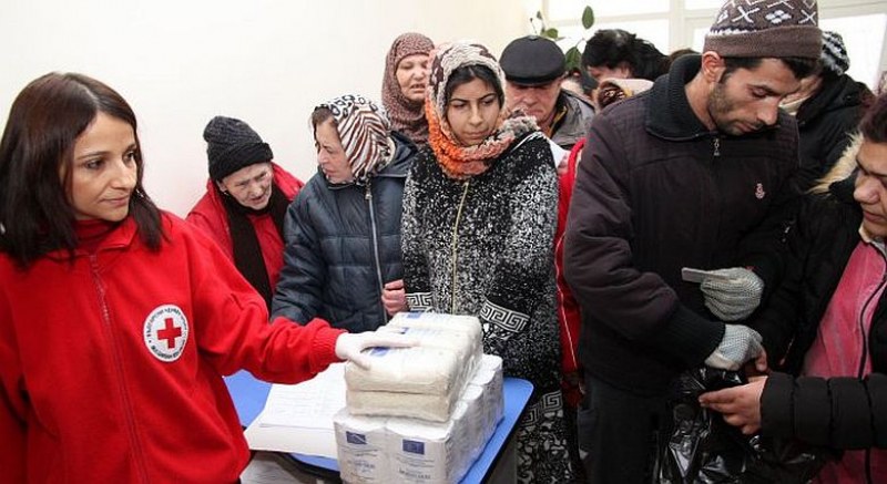 В “Северен“ започна раздаването на храни за нуждаещи се