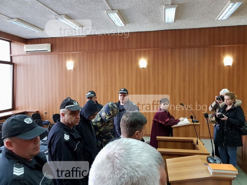 Обвиненият за убийството в Нареченски бани Марин поиска да остане зад решетките
