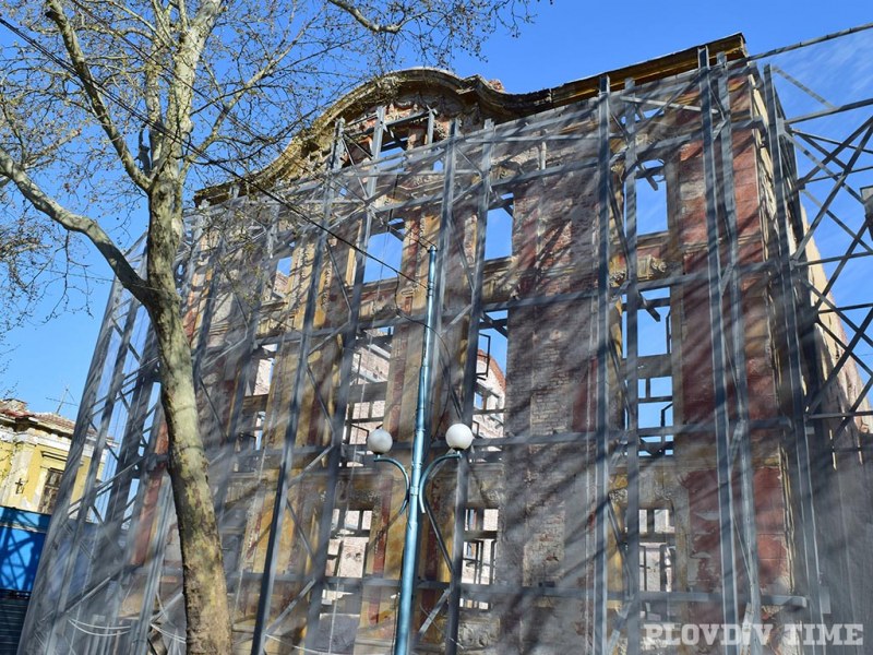 Складовете на Кудоглу се превръщат в жилищна сграда