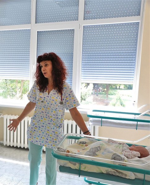 Правят безплатна лекция „Първи грижи за новороденото“ в пловдивска болница