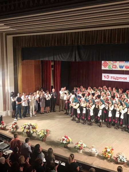 “Траке“ зарадваха Стамболийски с великолепен концерт за юбилея си СНИМКИ
