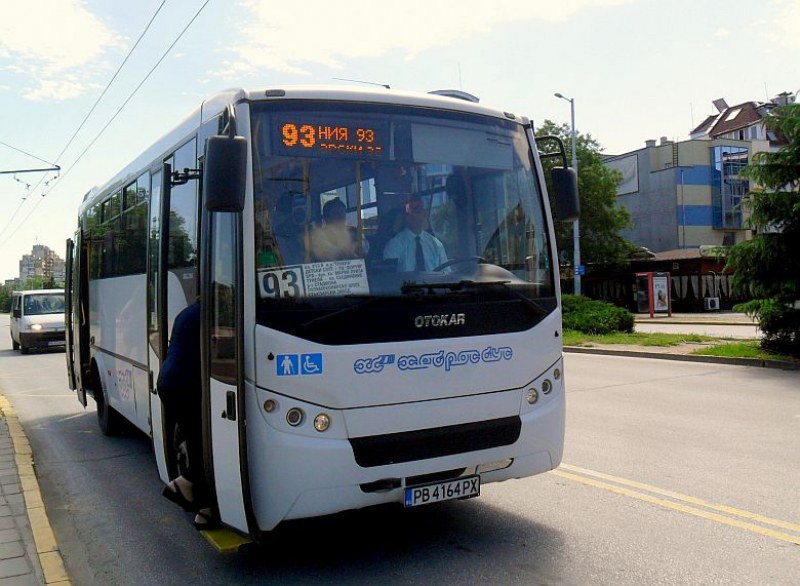 Затварят улици в „Тракия“, автобуси 44 и 93 с нови маршрути
