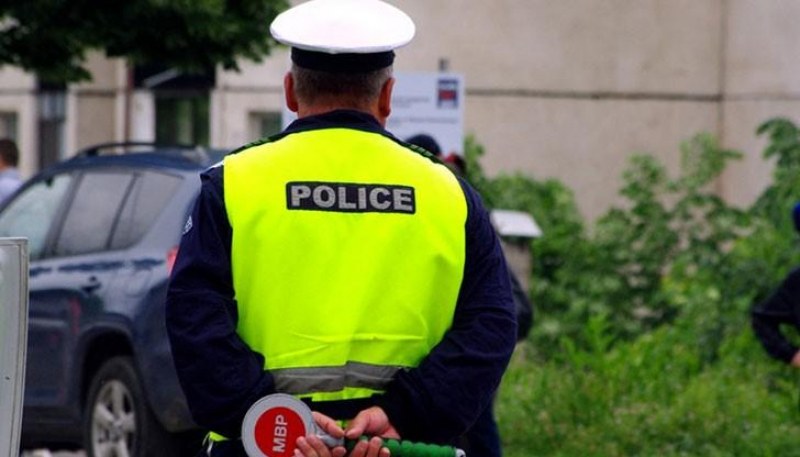 Засилено полицейско присъствие на места с висока концентрация на граждани по празниците