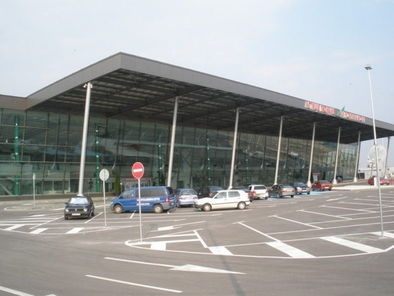Новият концесионер на летище Пловдив изгражда жп връзка