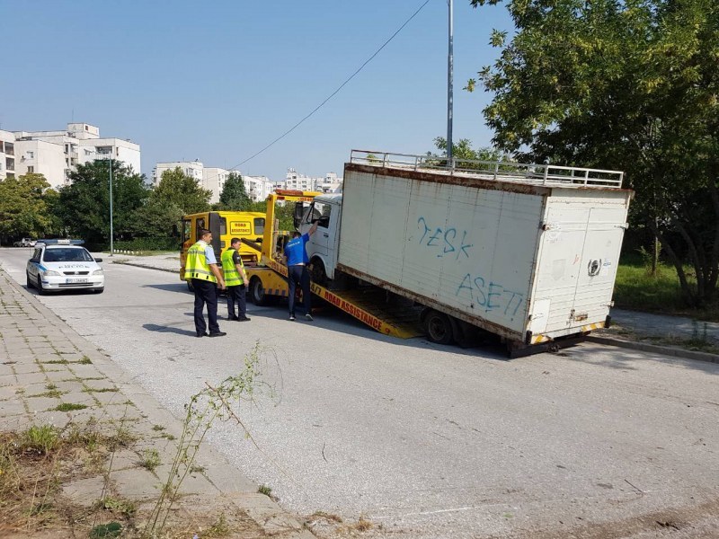 Репатрираха товарни автомобили в Тракия