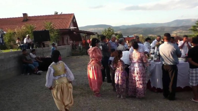 “Германците“ се връщат в Столипиново! Вдигат сватби, правят ремонти