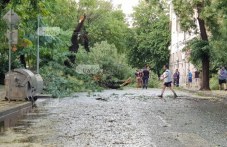 tsentarat-plovdiv-e-blokiran-padnali-113.jpg