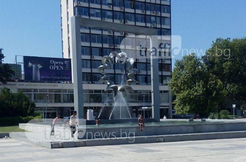 Съдбата на Партийния дом ще се реши до седмица