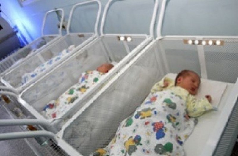 2750 бебета проплакаха в Пловдивско за половин година