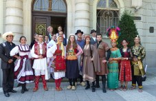 tantsyori-10-darzhavi-prepalniha-zalata-662.jpg
