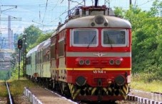 optimistichno-chas-pat-vlak-shte-deli-103.jpg
