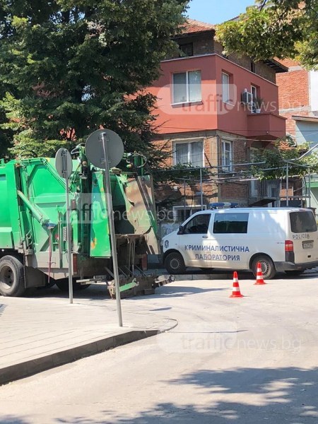 Камион за смет помете възрастен човек в Пловдив СНИМКА
