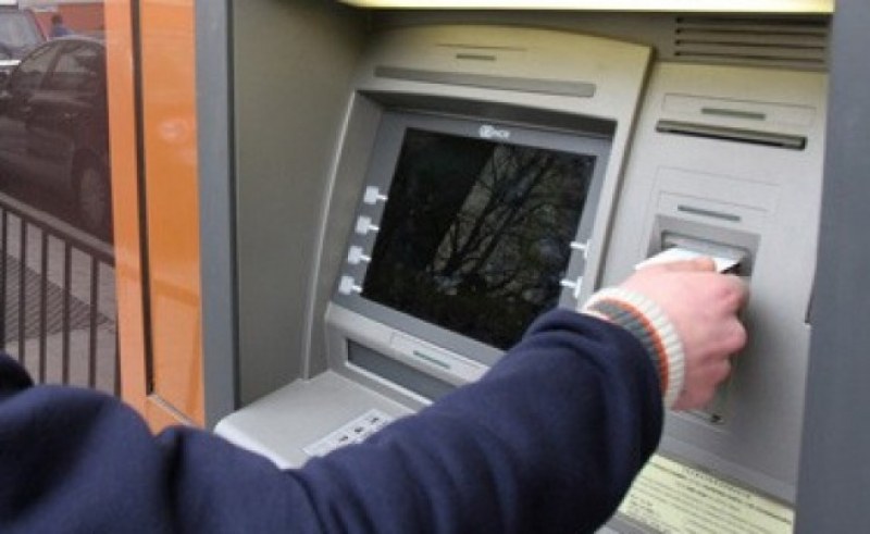 Търси се притежателят на изгубена дебитна карта в Кючука СНИМКА