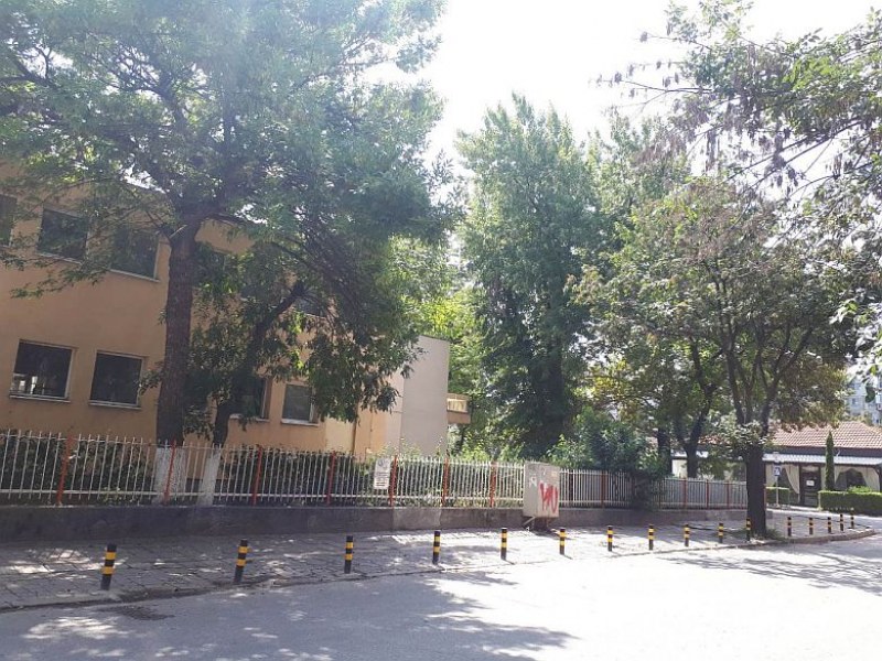 Още една детска градина в Кючука е с нов тротоар СНИМКИ