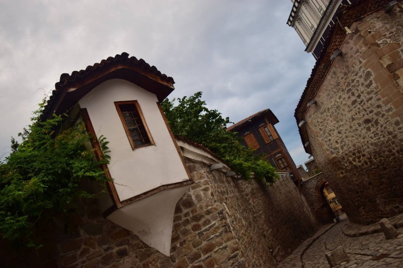 Есенни изложби превземат къщи в Стария град