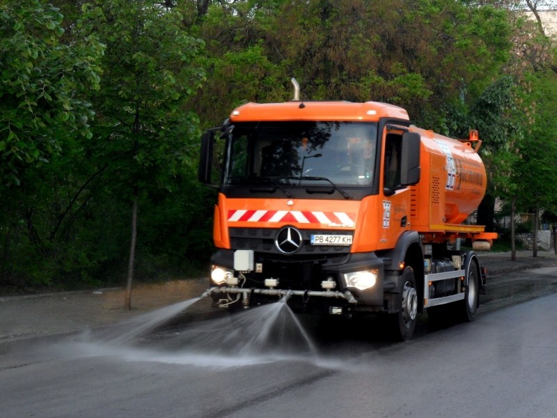 6 хил. лв. струва миенето на улиците в Асеновград за четири месеца