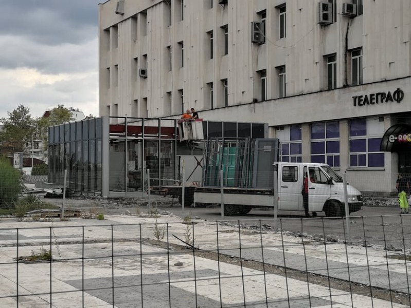 Първият туристически център в Пловдив замина в историята