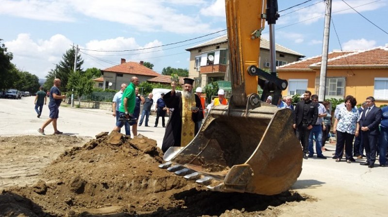 Грандиозни ремонти в 19 пловдивски села! Община Марица търси финансиране