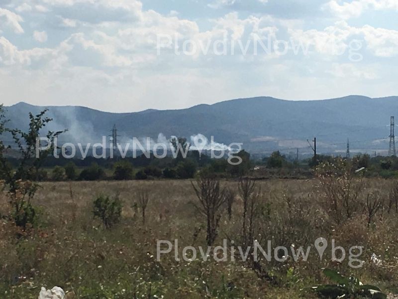 Пожарът във Войнягово по чудо се разминал без сериозни щети