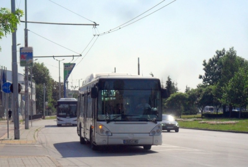 Затварят пловдивска улица, 9 автобуса с променени маршрути