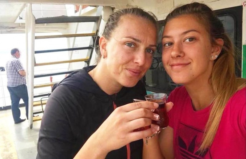 Маричанката Никол Дулева ще играе с националка в Балканиадата по плажен волейбол