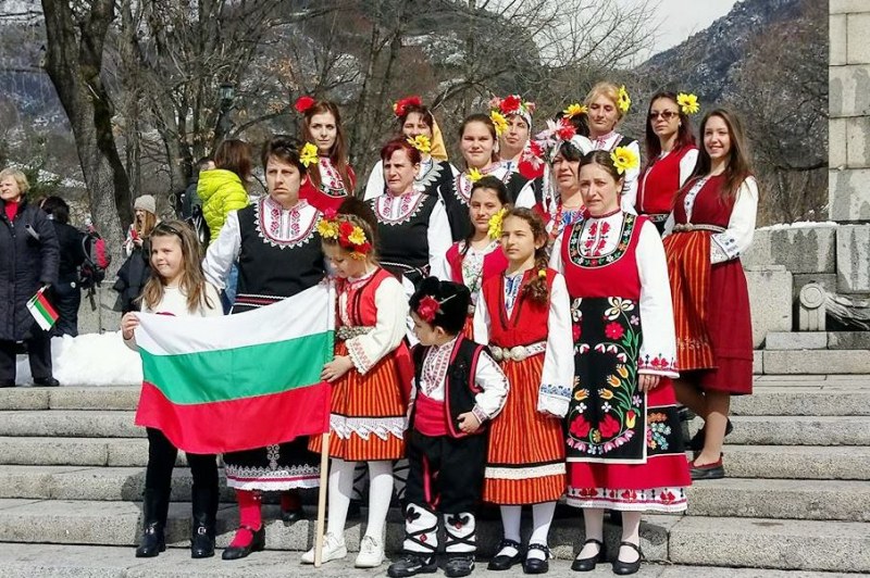 Самодейците от Сушица популяризират българския фолклор зад граница