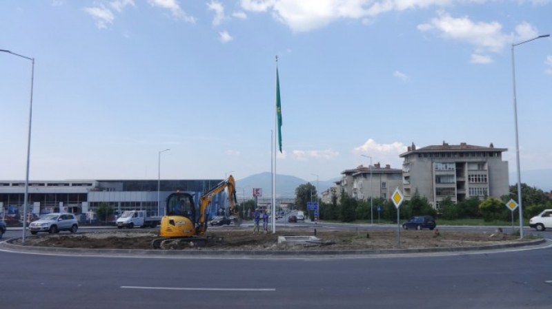 Започва ли най-сетне строежът на “Трето“ кръгово край Карлово?