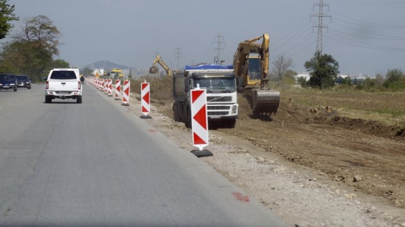 Пускат основното трасе на пътя Асеновград - Пловдив до месец