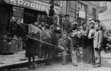 zabraveni-snimki-pokazvat-litsa-i-551.jpg