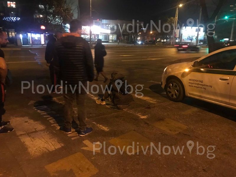 Блъснаха колоездач в Пловдив, мъжът е с рана на главата СНИМКИ
