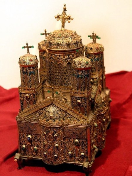 Бачковският манастир пази ценни съкровища на 10 века
