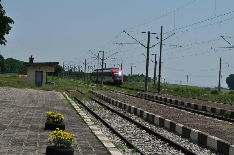 Затварят за движение натоварена пътна отсечка край Карлово