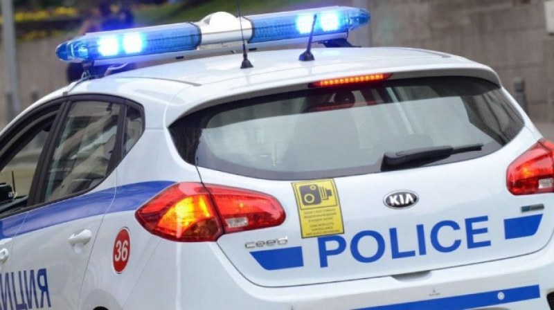 28-годишен нападна шофьор и открадна такси, спипаха го край Цалапица