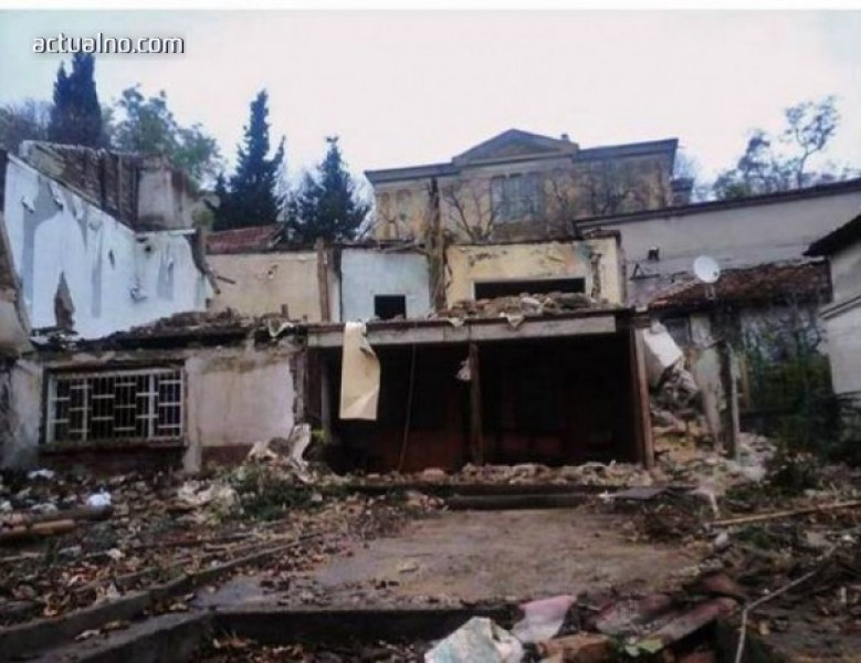 МК иска възстановяване на сринатия културен паметник в Асеновград