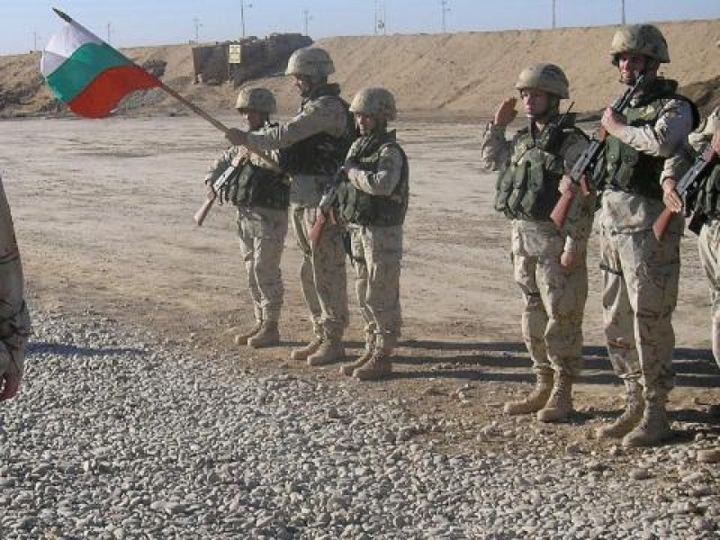 160 български военнослужещи се завърнаха от мисия в Афганистан