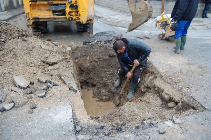 Аварии във водопреносната мрежа в района на Карлово днес