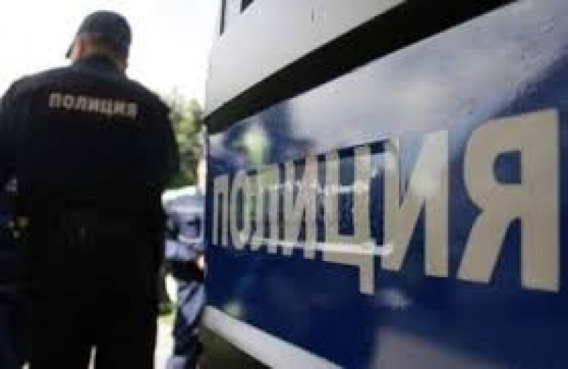 Повдигнаха обвинение на младежите, пребили военнослужещ във Войводиново