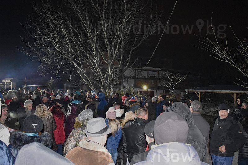 Роми от Войводиново си плюят на петите