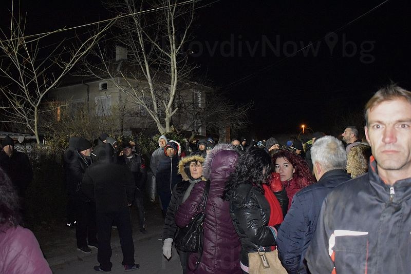 Жители на Пловдив и София скачат на протест с войводиновци