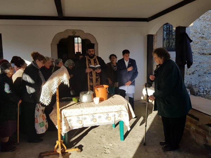 Курбан и водосвет за здраве и благополучие направиха в Ново село