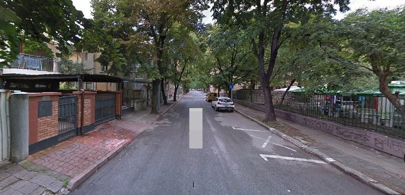 Пловдивски хазартен бос си присвои улица в центъра на Пловдив, искал да си паркира на спокойствие