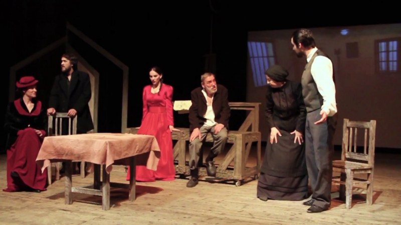 Добричкият театър играе в Пловдив неувяхващата класика “Преспанските камбани“