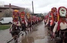 kukeri-karlovsko-karnaval-shveitsariia-604.jpg