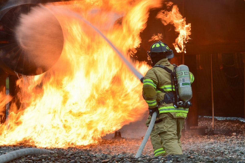 Пожар в Асеновградско изпепели 200 бали люцерна