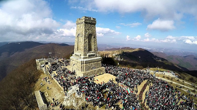 За 3 март транзитното движение през Шипка ще се пренасочва към Прохода на Републиката