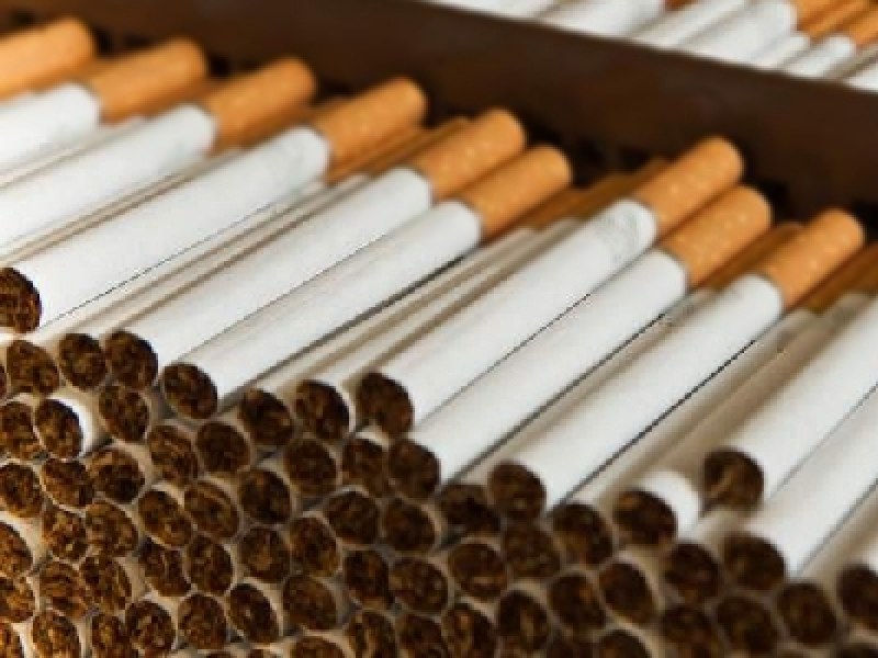 Търговец рецидивист осъмна в пловдивския арест заради 30 000 незаконни цигари