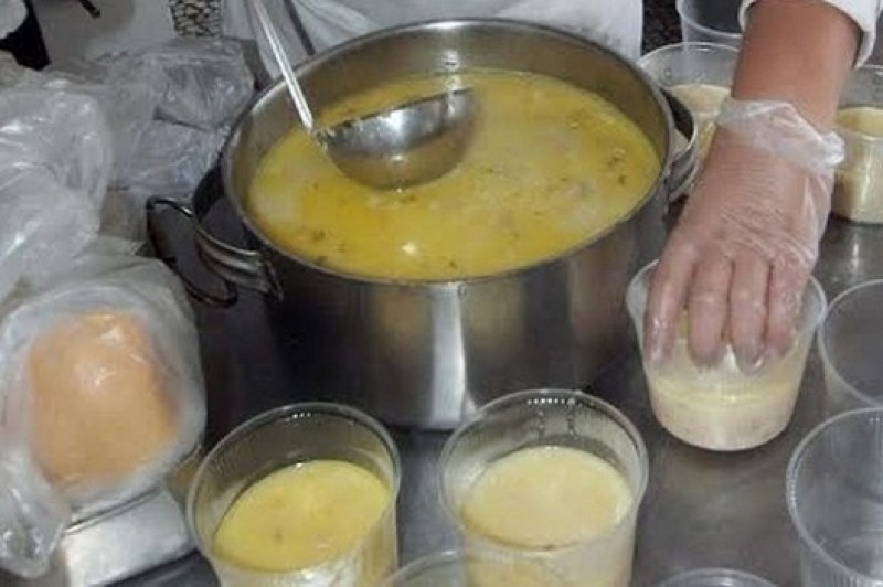 100 нуждаещи се в Перущица получават топъл обяд