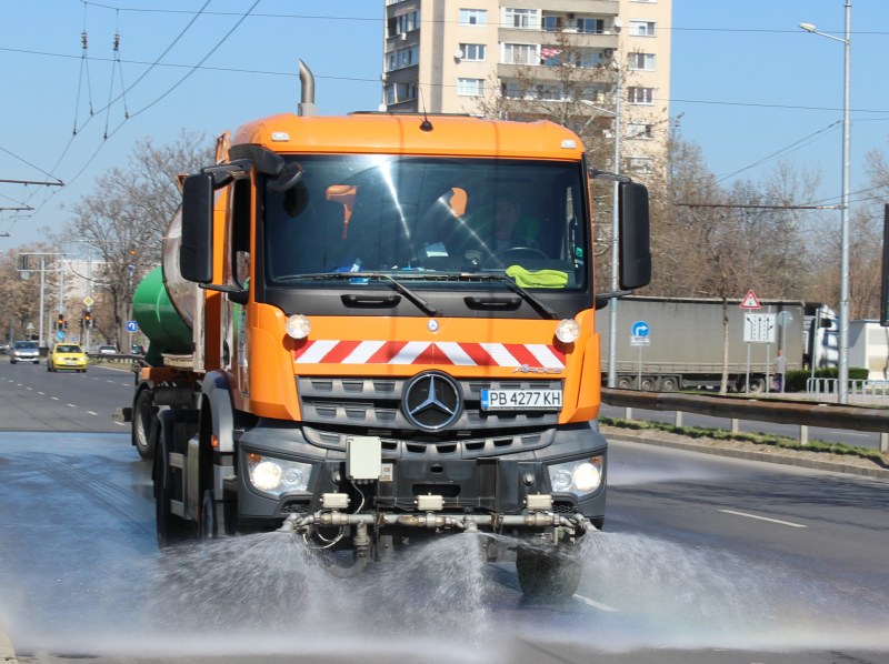 Пролетното миене на Пловдив продължава, ето график за седмицата