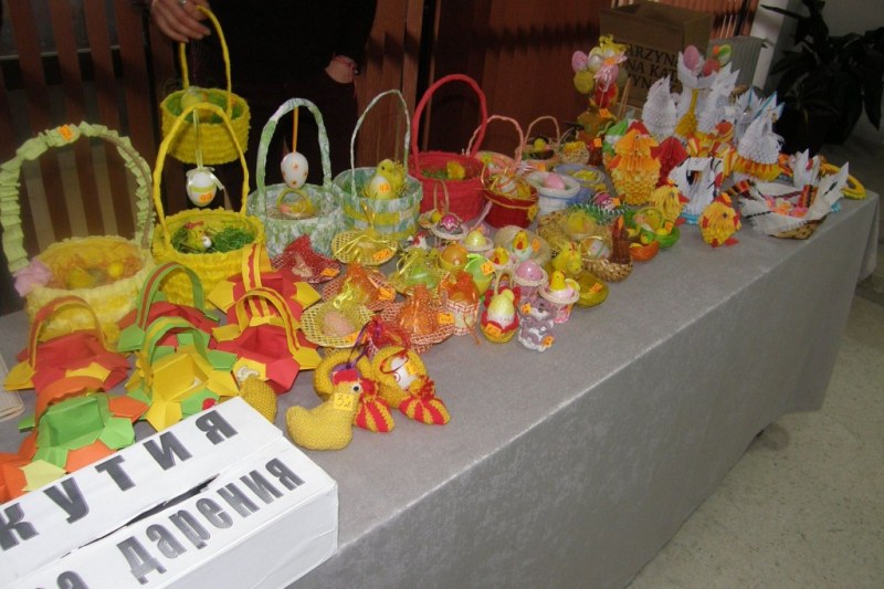 Перущенци се включват в благотворителен базар за Великден